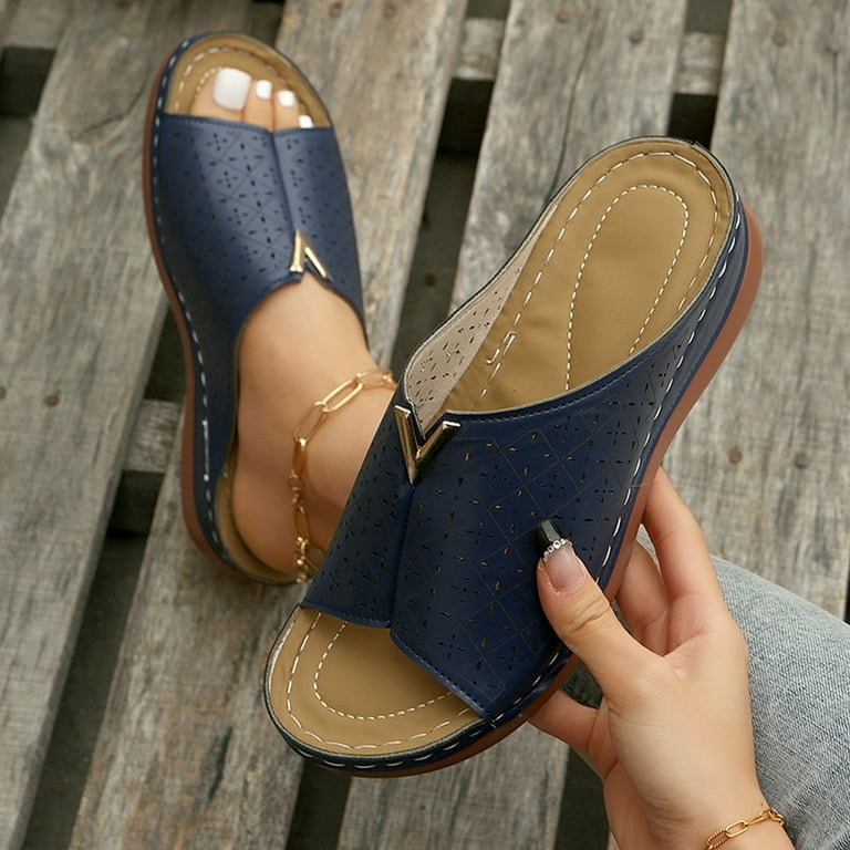 Cute sales navy sandals