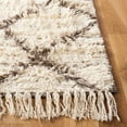 thumbnail image 3 of SAFAVIEH Casablanca Alannah Diamond Wool Runner Rug, Ivory/Taupe, 2'3" x 8', 3 of 8