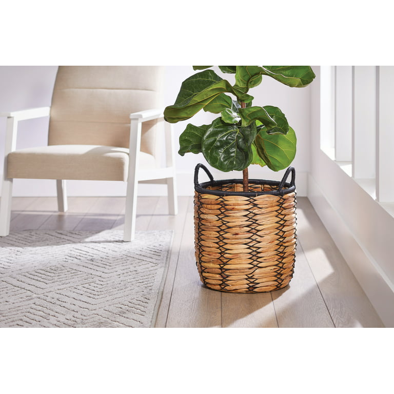 Woven Dry Basket Planters