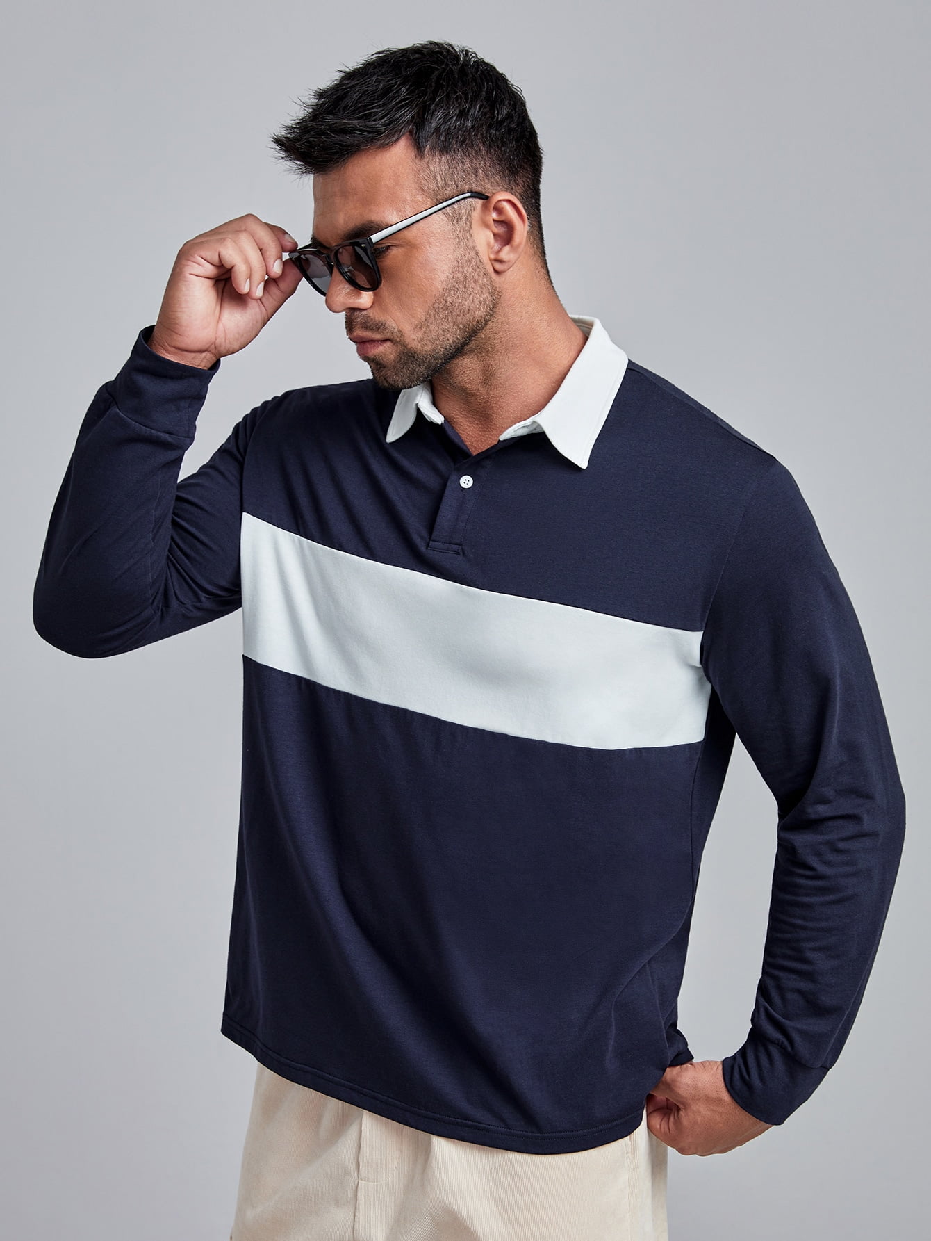 Extended Sizes Men Contrast Collar 