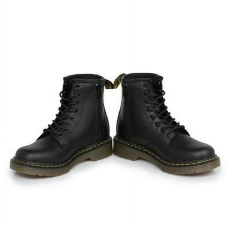 Dr Martens Delaney Boot,Black Softy T,2 UK(3 M US Little Kid)