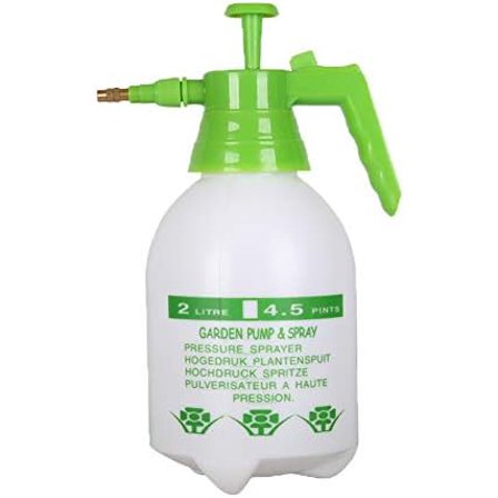 68oz Garden Pump Sprayer Portable Yard & Lawn Sprayer for Spraying/Watering/Home Cleaning/Car Washing 0.5 Gallon