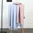 thumbnail image 4 of Bufandas de moda para mujer, cálidas, versátiles, chal, cómodas, informales, regulares, lisas, de poliéster., 4 of 4