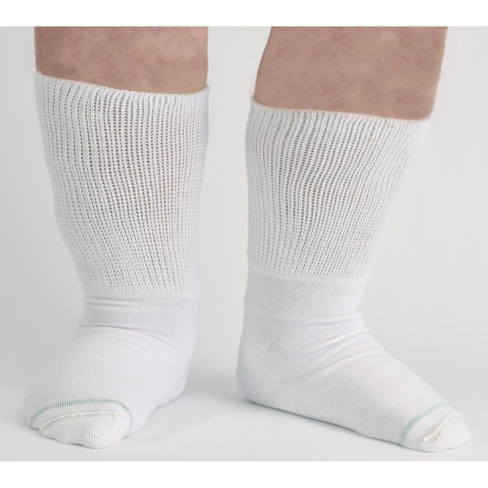 new balance diabetic socks