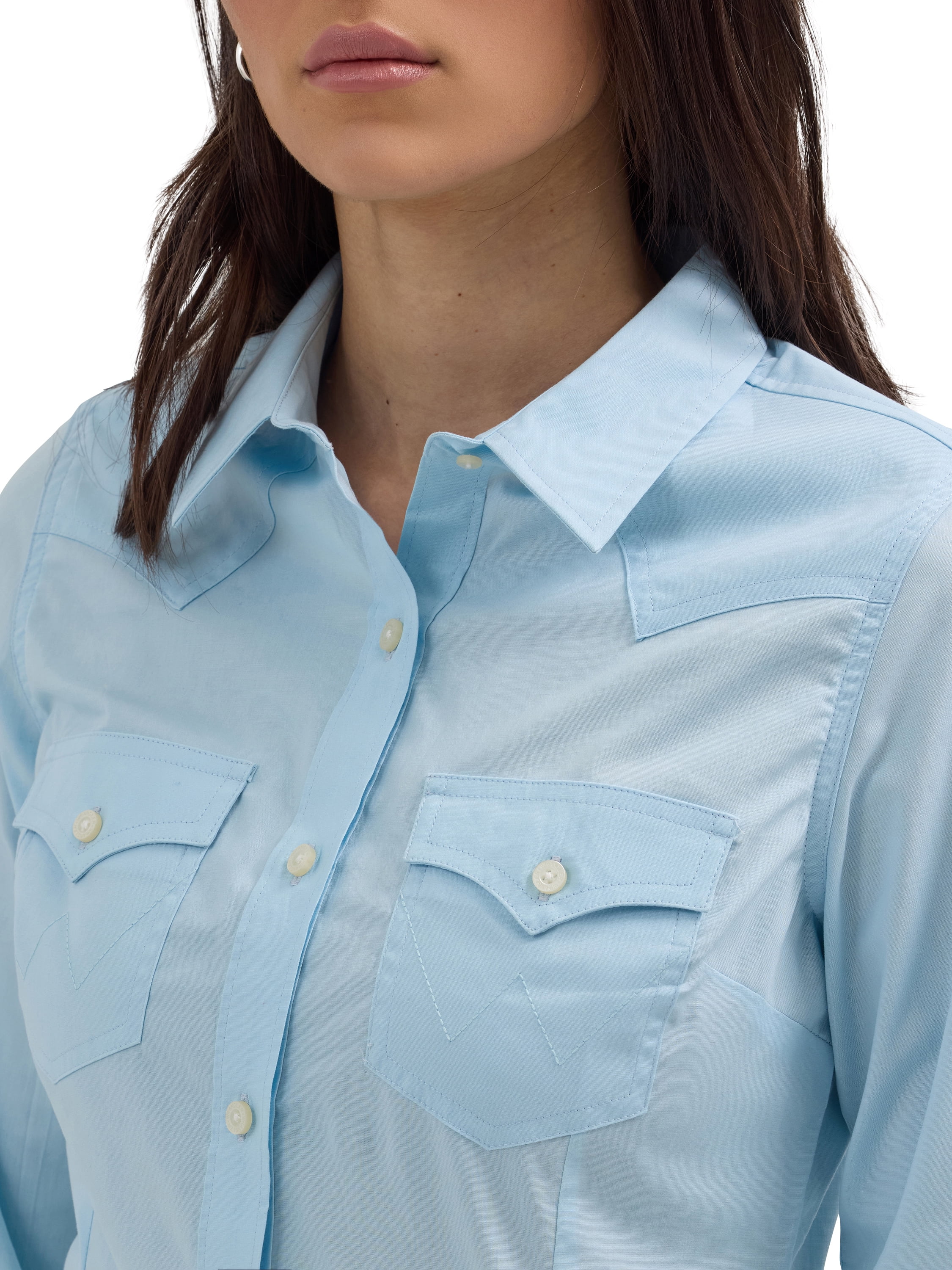 Wrangler® Women's Western Long Sleeve Button Front Shirt
