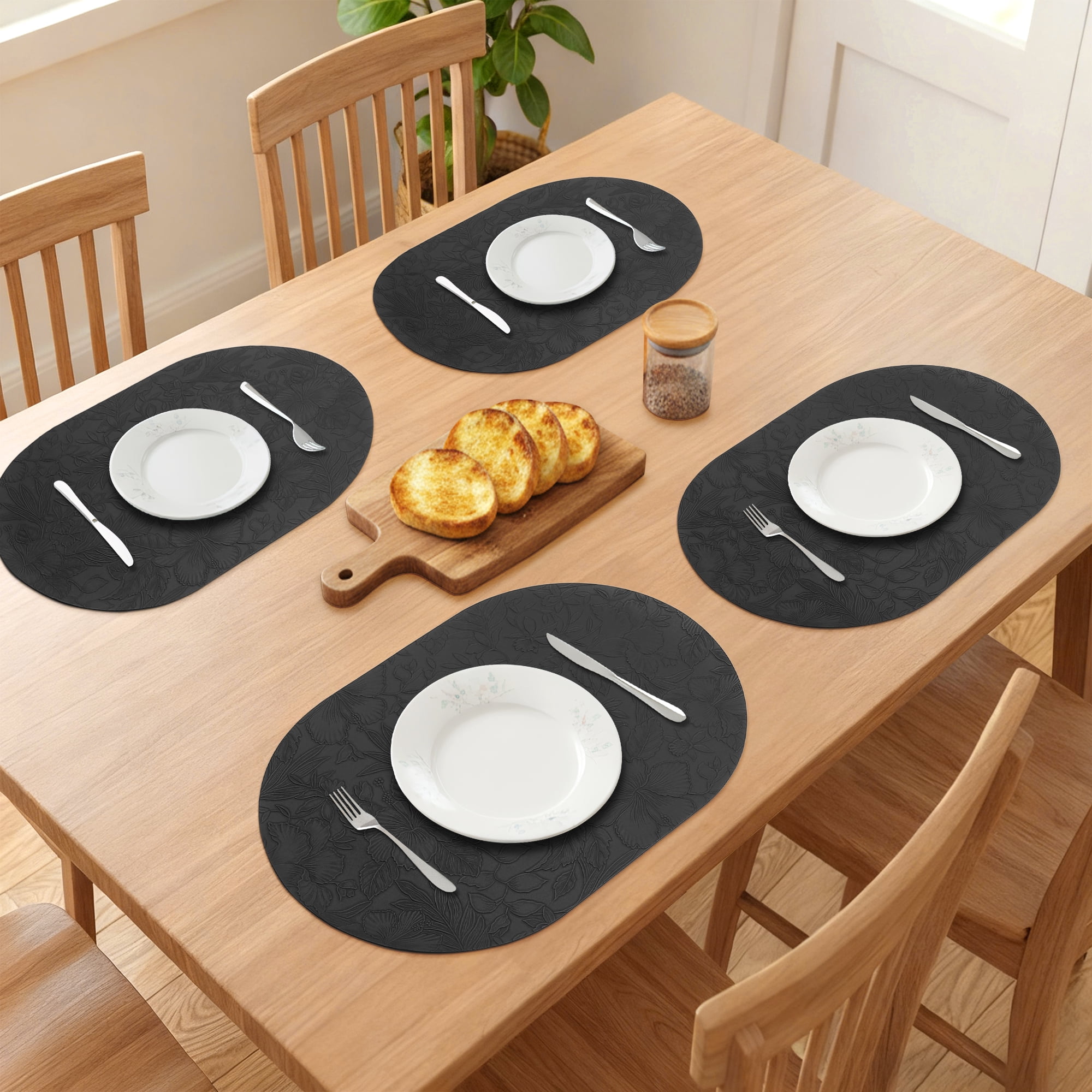 Placemats Set of 6 Leather Placemats for Kitchen Dining Table Decor Waterproof Heat Resistant Table Placemats Black 17.7*11.8inch