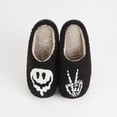 thumbnail image 3 of Pantuflas Peludas Suaves Con Esqueleto Halloween Antideslizantes para Hombres Y Mujeres, 3 of 9