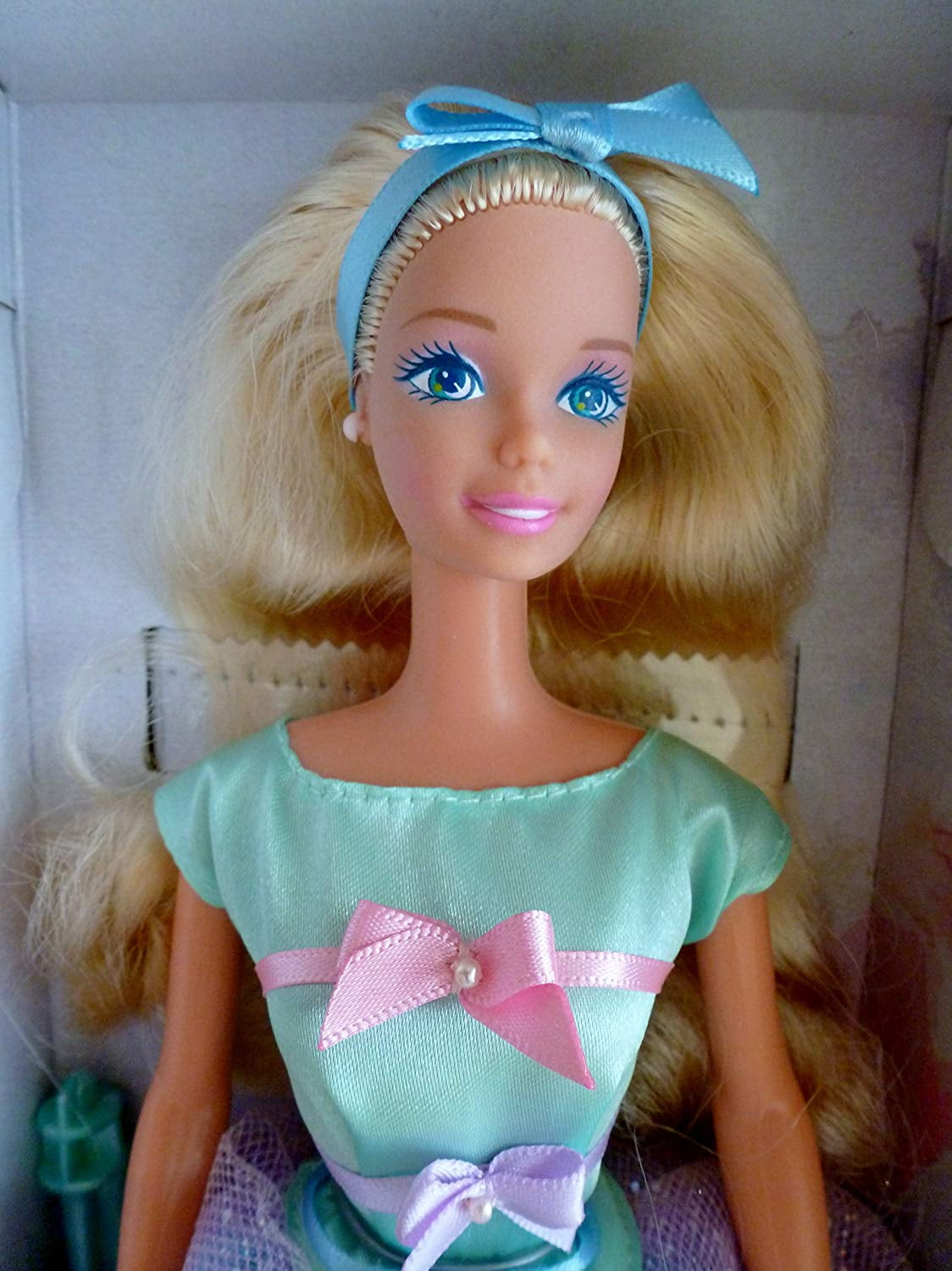 Spring Tea Party Barbie Doll Blonde Avon Exclusive 1997 Mattel 18656 NEW