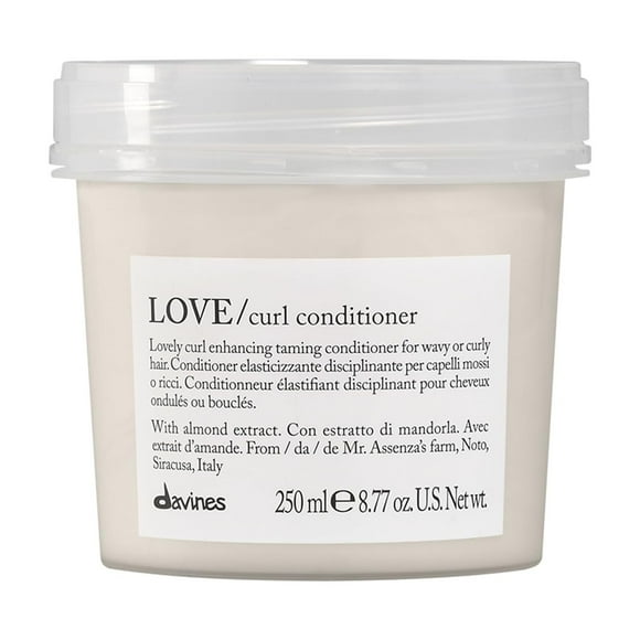 Davines LOVE Curl Conditioner | Curly Hair Conditioner for Hydrating + Elasticizing Curls | Great For Wavy and Curly Hair Types | 8.77 fl oz