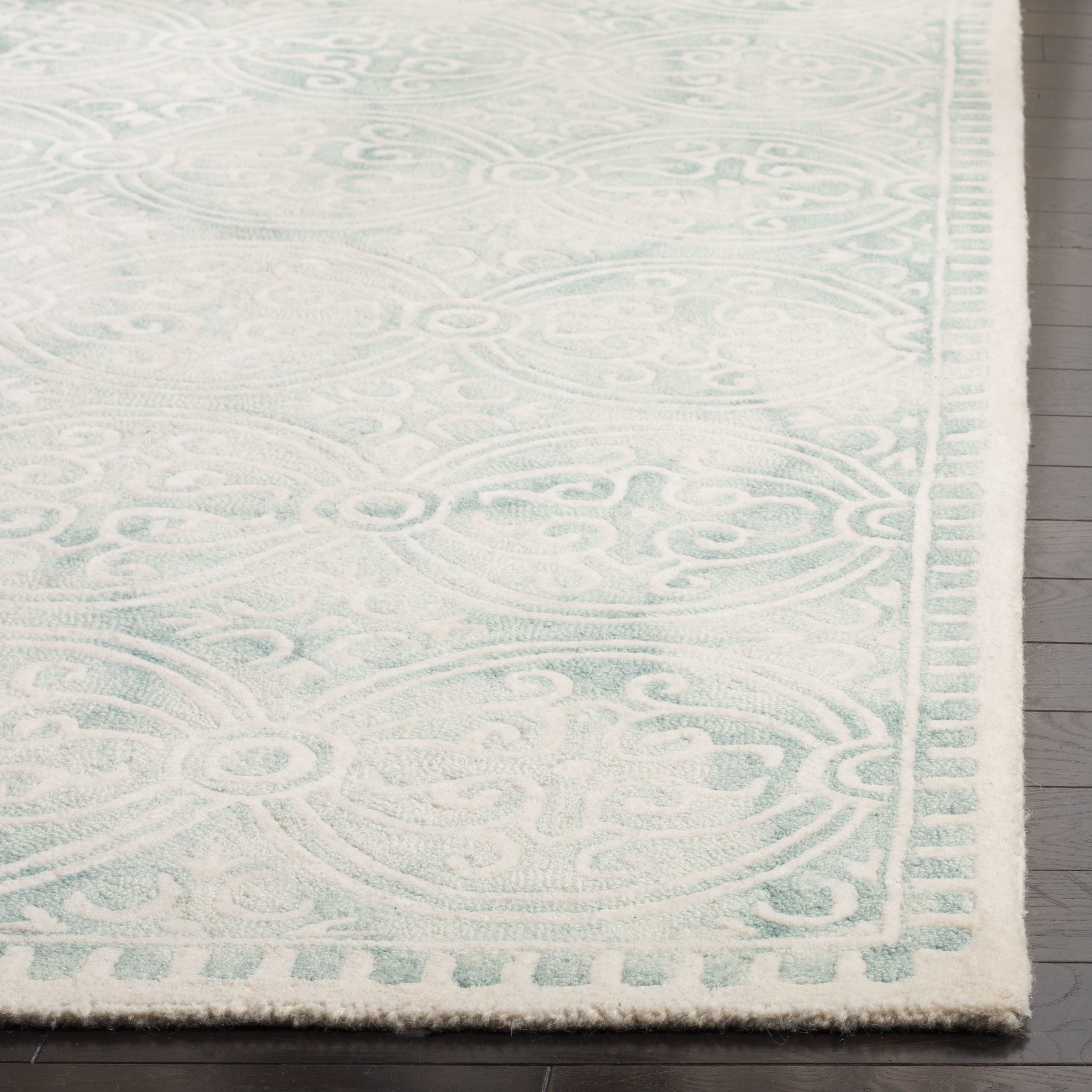 Safavieh Dip Dye Cyan Distressed Area Rug, Light Green/Ivory, 8' x 10'