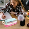 thumbnail image 4 of Estuche cilíndrico con cremallera de gran capacidad | Bolso organizador de papelería de poliéster duradero | Asas portátiles | 8,46x3,15,54 en rosa, blanco, verde, amarillo | Almacenamiento, 4 of 6