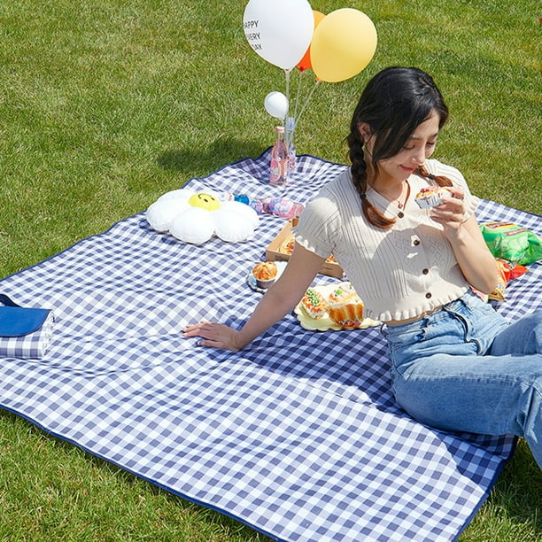 Waterproof foldable blanket plaid cloth picnic mat suitable for beach camping grass picnic blanket Walmart