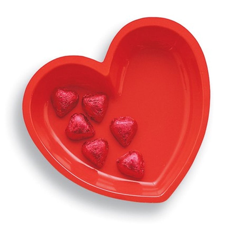 Красны попит. Пластиковое сердце. Пластиковые сердечки. Сердце пластиковое красное. Пластиковый контейнер сердце.