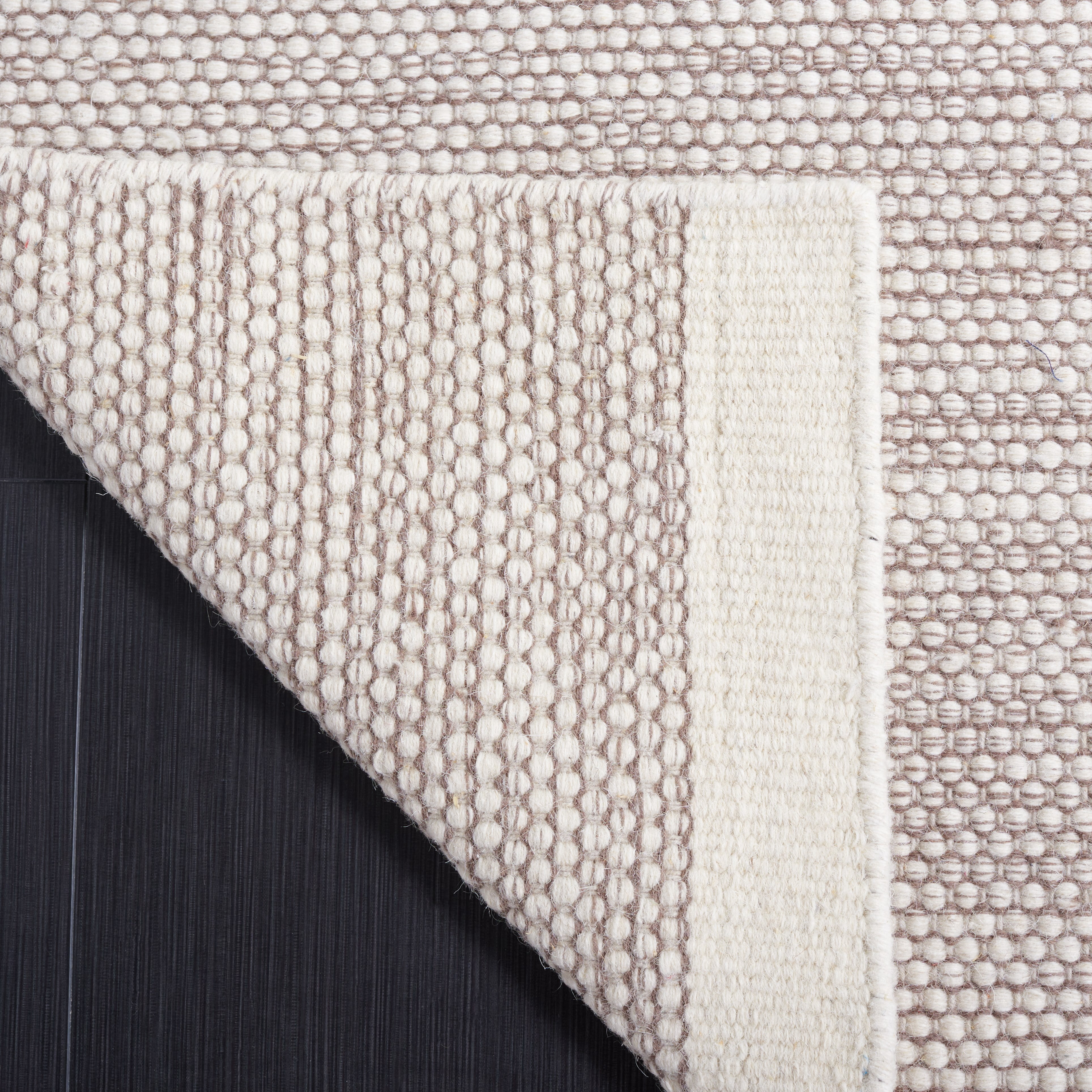 SAFAVIEH Natura Mellony Solid Area Rug, Brown/Ivory, 6' x 6' Square