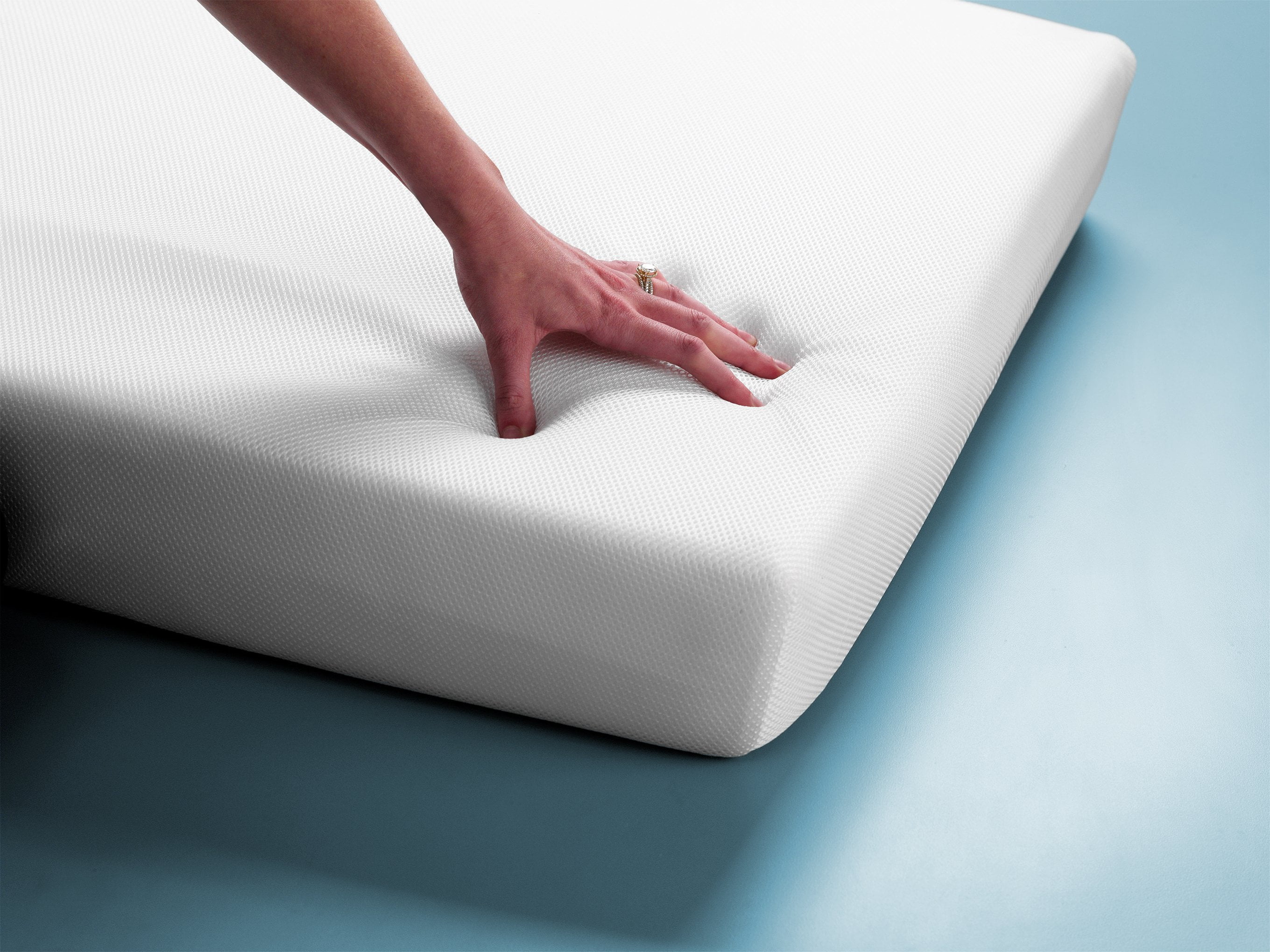 Little Dreamer Breathe-Thru Crib Mattress Cover