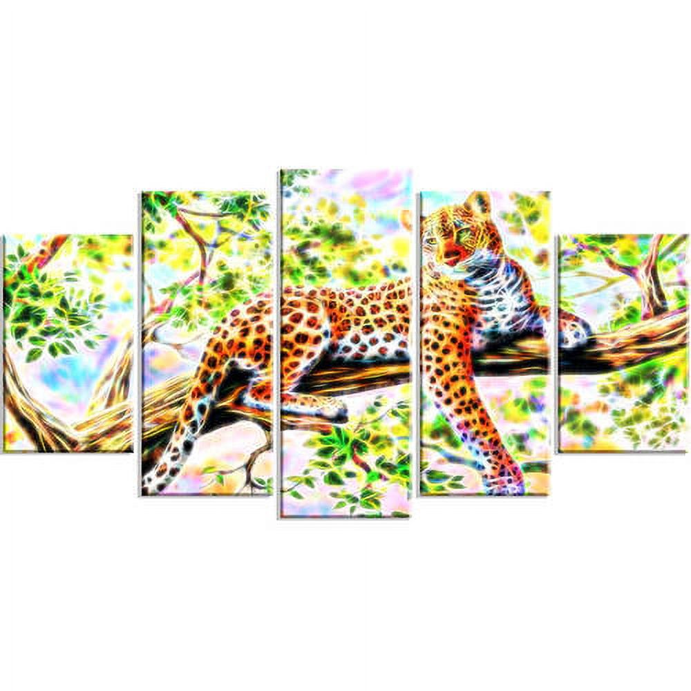 DESIGN ART Watchful Cheetah Animal Art Canvas (Multiple Sizes) 60 in. wide x 32 in. high - 5 Panels Diamond Shape