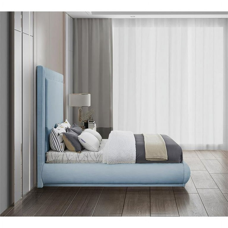 Meridian Furniture Brooke Linen Fabric Queen Bed Meridian Furniture Brooke Linen Fabric Queen Bed