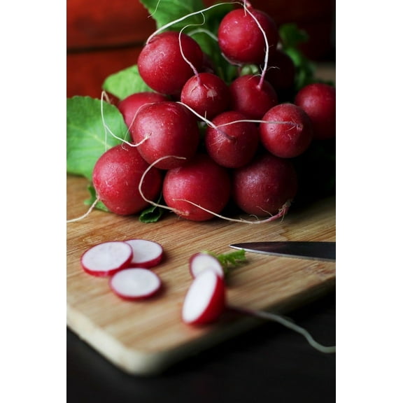 Cherry Belle Radish Seeds/ Annual/ Full Sun/2800 Seeds 1 oz/ Zellajake Farm and Garden - B287