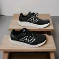 thumbnail image 1 of New Balance Unisex FF 880 V14 W880K14 Black Running Shoes Sz M9.5 / W11 B, 1 of 6
