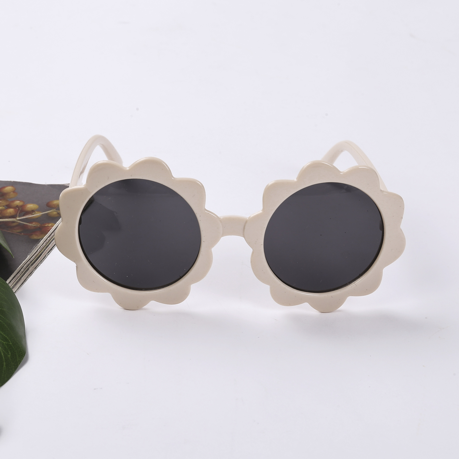 Binpure Kids Beach Sunglasses, Round Flower Shape UV400 Protection Sunglasses - image 3 of 7