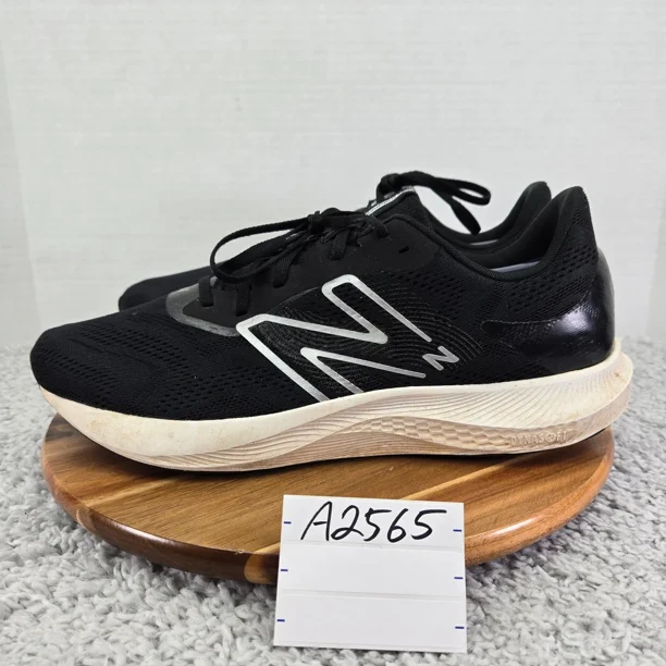 New Balance DynaSoft Pro Run v2 Black White Daily Gym Running Shoes Mens 14 D