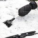 thumbnail image 5 of Coche de invierno portátil Raspador de hielo Auto Snow Defrost Brush Guantes Removedor de herramientas Viaje Accesorios Telescópicos Automóvil Suv Negro Vogacara VI001845-02B, 5 of 6