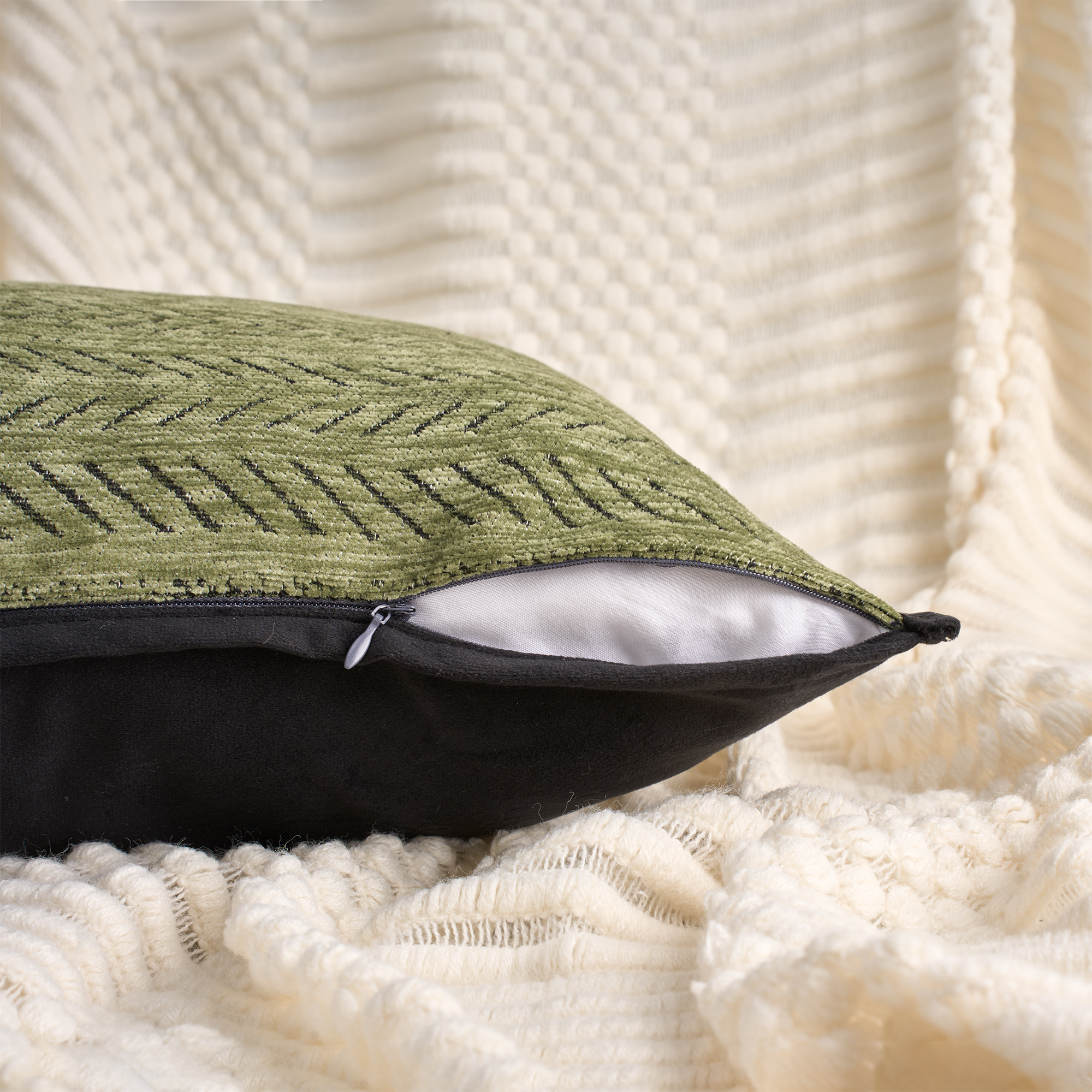 Unique Bargains Pack of 2 Chenille Herringbone Decorative Cushion Case 18" x 18" Green