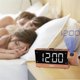 thumbnail image 2 of Reloj Despertador De Proyección De Radio Led Reloj Despertador Digital Temporizador De Sueño Ajustable seitruly HA034679-00, 2 of 5