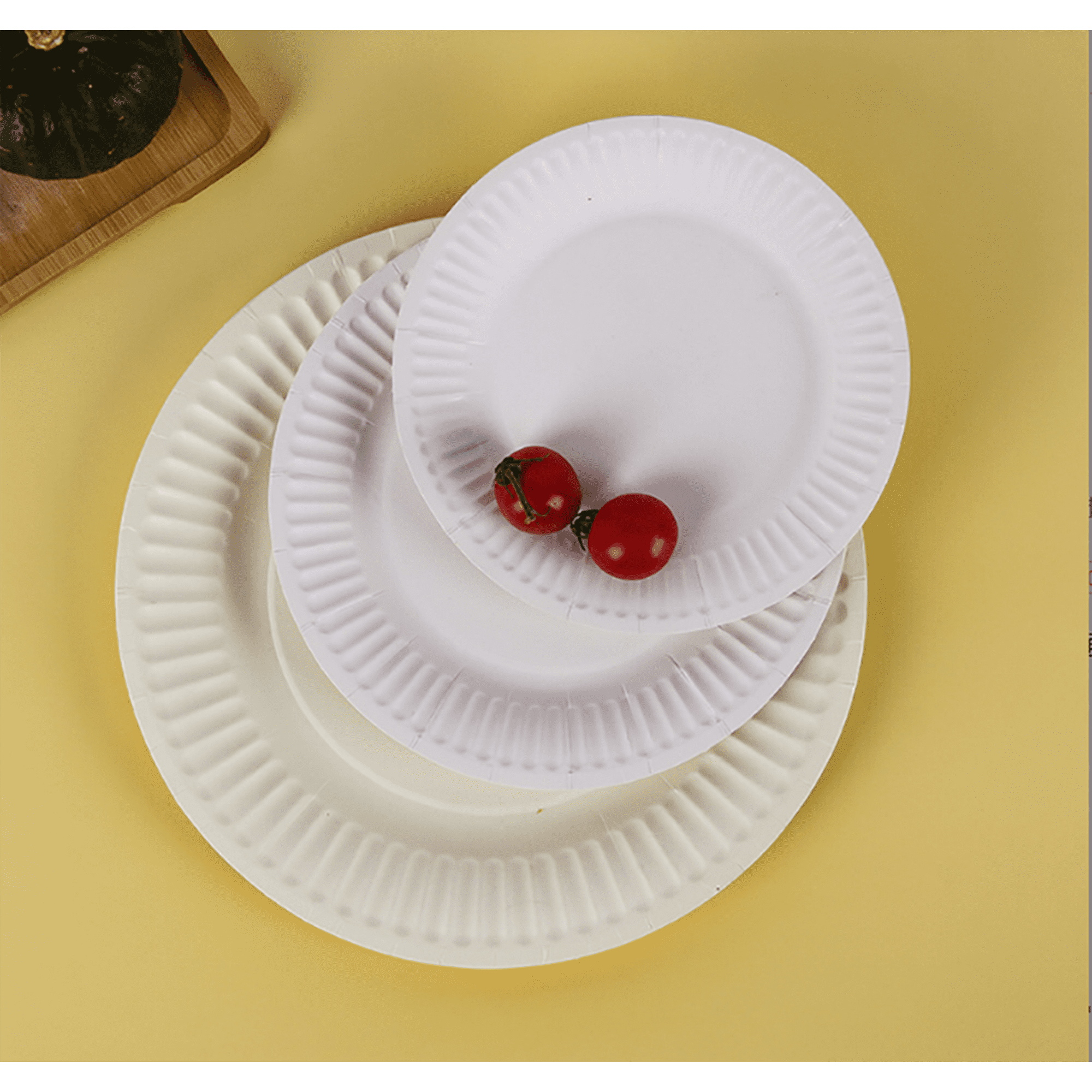 Nipocaio Hongchun 100 Pieces Disposable Plates Coated White Size 17cm Party Crockery Environmentally Friendly Disposable Plates Biodegradable