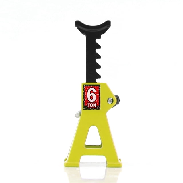 2-Piece Yellow Metal Simulation Jack Stands for 1/24 Remote Control Tracked Vehicles - Die-Cast Model Car Repair Tools, 210×210×5.3mm, 13g Each, Plastic Package Included