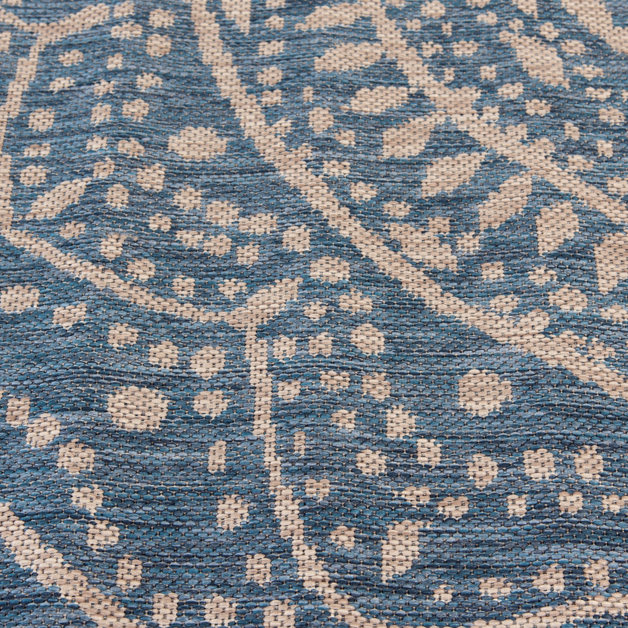 Mainstays Global Medallion Blue Polypropylene Outdoor Area Rug, 6'6"x9'6"