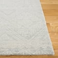 thumbnail image 3 of SAFAVIEH Micro-Loop Liana Medallion Area Rug, Light Grey/Ivory, 8' x 10', 3 of 8