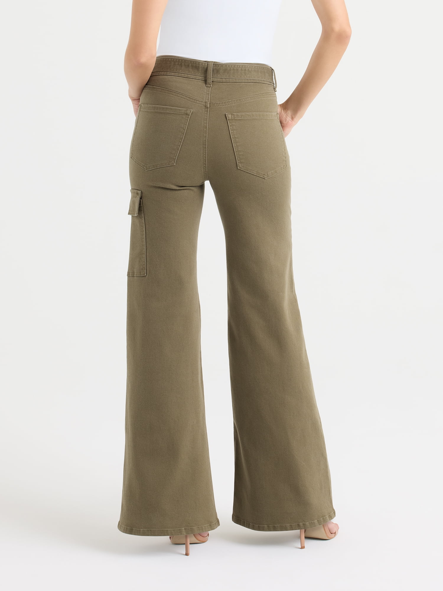 Sofia by Sofia Vergara Women's and Women's Plus Margot Wide Leg High Rise Cargo Jeans with Belt, Sizes 0-28W