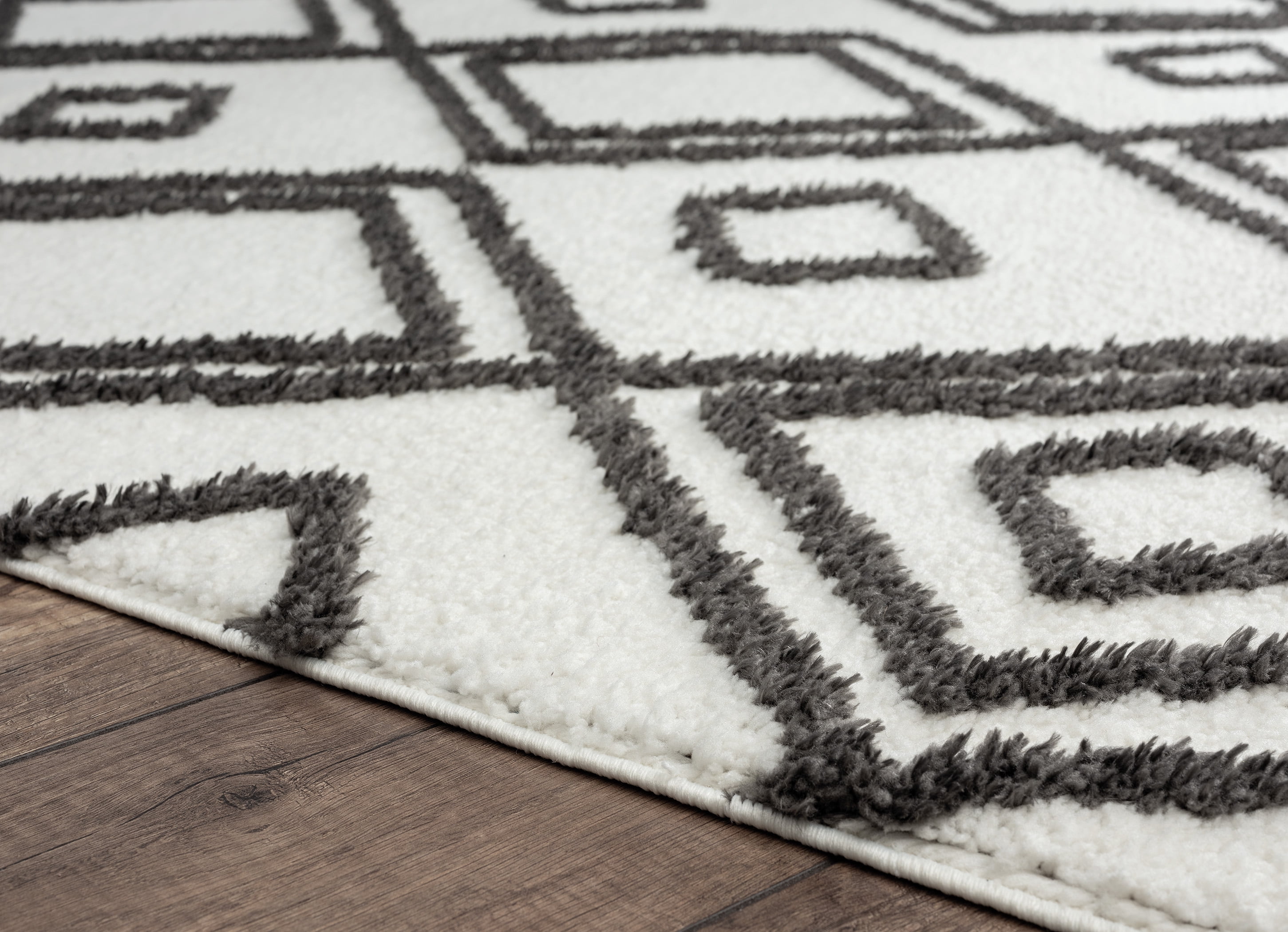 United Weavers Queensland Kahlil Geometric Shag Area Rug, Charcoal Grey, 12'6" X 15'