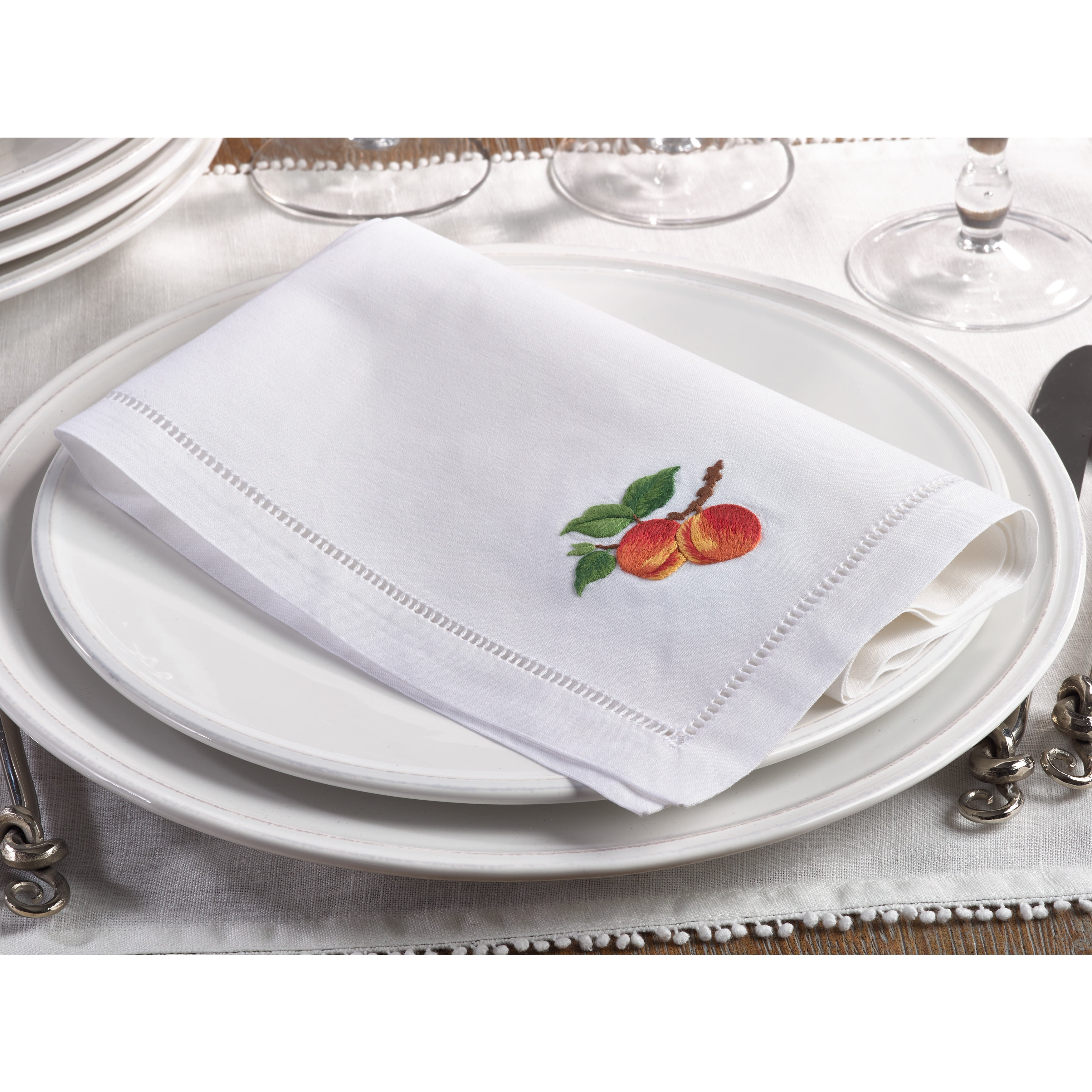 Large Banquet Size Plates RazzleDazzleCelebrations Classic Red Truck Retro Christmas Party Supplies Napkins 24 Guests Large Banquet Size Plates RazzleDazzleCelebrations Classic Red Truck Retro Christmas Party Supplies Napkins 24 Guests
