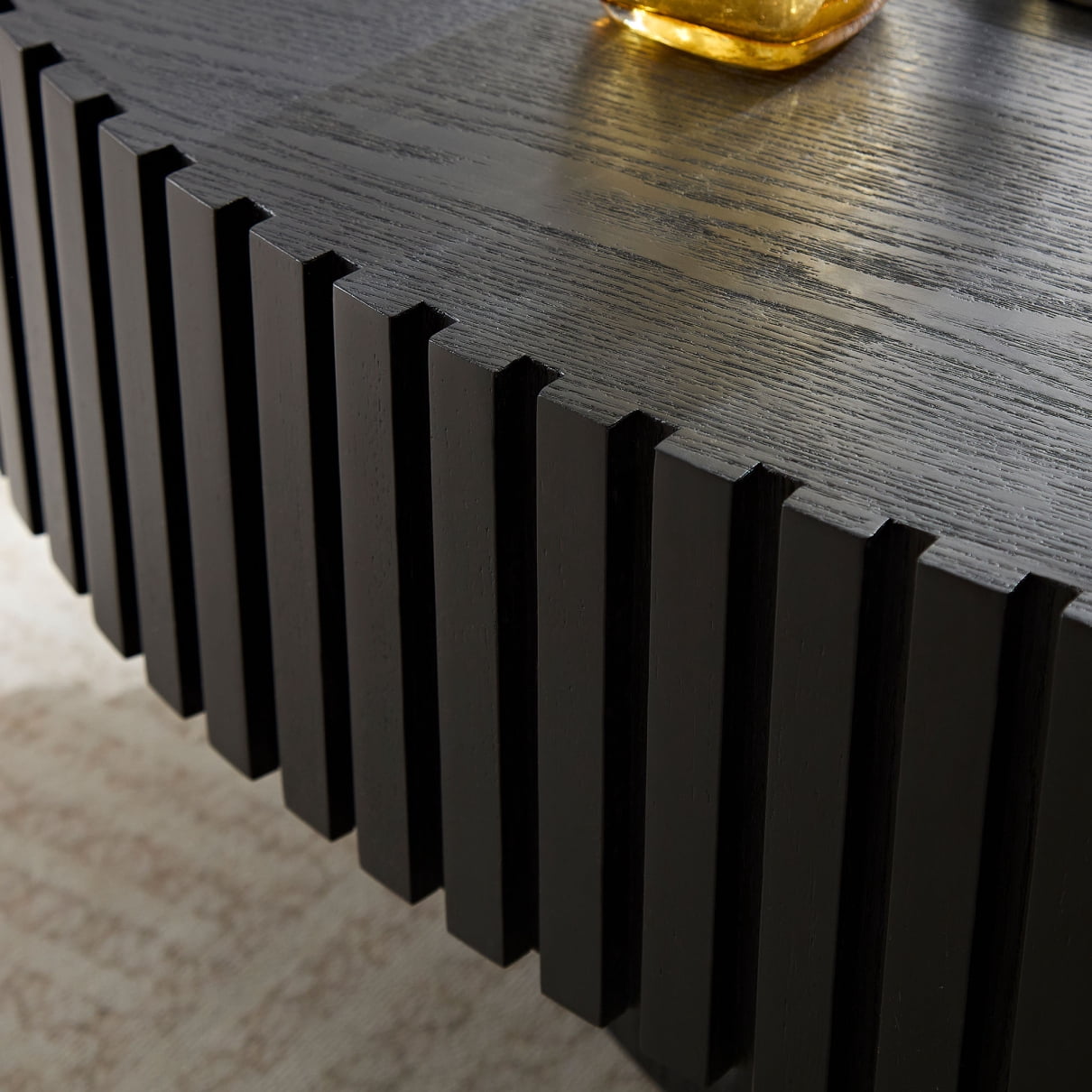 44" Oak Wood Coffee Table, Handcraft Drum Fluted Accent Table, Contemporary Center Table with Sturdy Pedestal for Living Room, Black