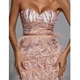 thumbnail image 4 of Vestido BELLA BARNETT con flecos y plumas, lentejuelas, corte bajo, rosa, 4 of 5
