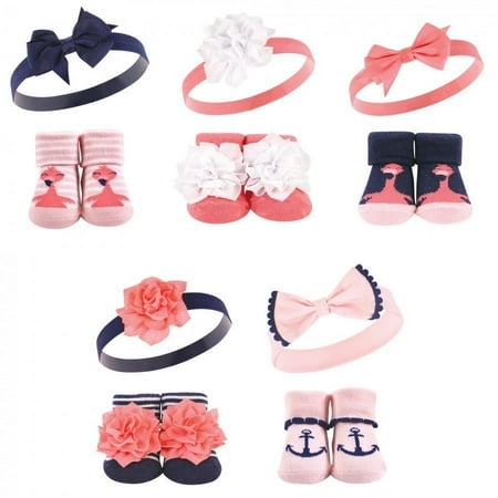 UPC: 0660168183986 | Hudson Baby Girl Headband and Socks Giftset Flamingo One Size