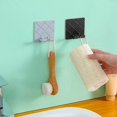 thumbnail image 2 of 12 piezas de gancho de almacenamiento de pared de diseño plegable para cocina y baño, soporte para enchufe de alimentación, adhesivo para colgar en la pared, como se muestra, 2 of 5