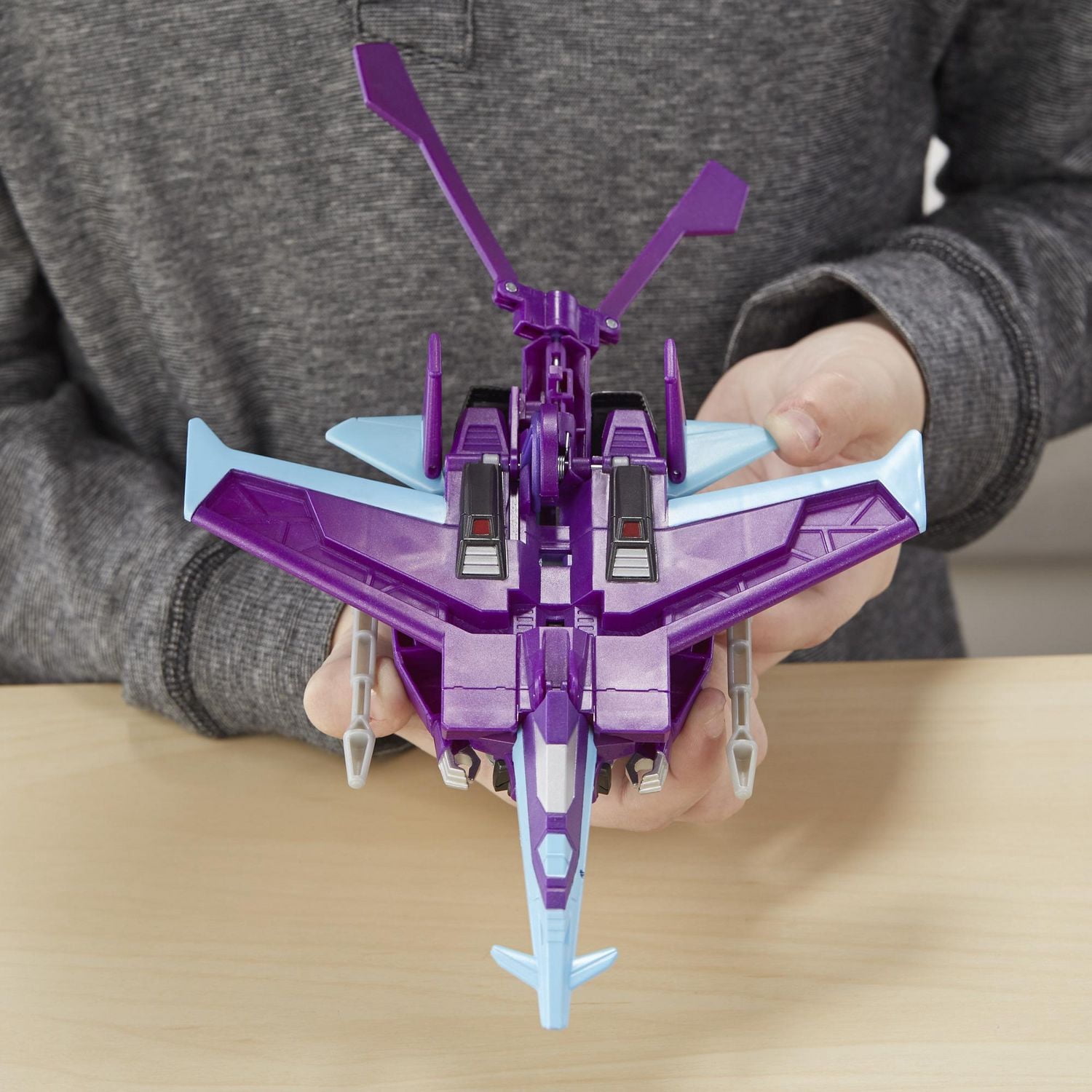 Transformers Toys Cyberverse Action Attackers Ultra Class Slipstream Action Figure