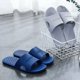 thumbnail image 4 of Zapatillas de nube de verano para mujer, chanclas informales de suela blanda para interior del hogar, sandalias planas antideslizantes para baño y ducha para hombre, 4 of 6