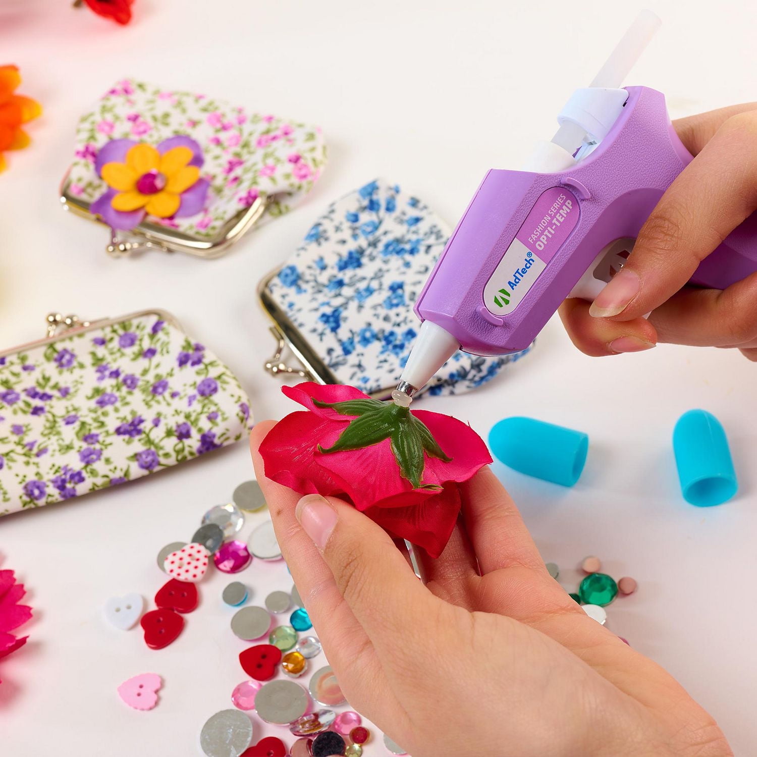 Artistick Performance Stringless Glue Sticks