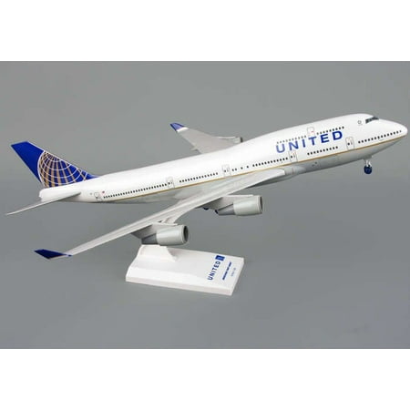 United Airlines Model - Skymarks United Airlines 747-400 1/200 Scale Model Plane with Stand