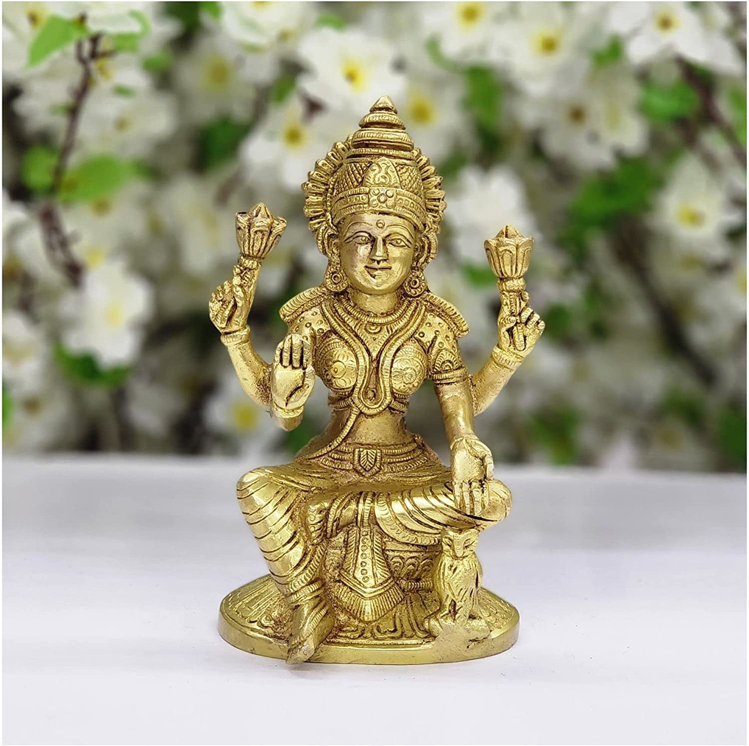 Lakshmi Ma Statue in Brass Laxmi Sculpture Goddess Lakshmi Figurine