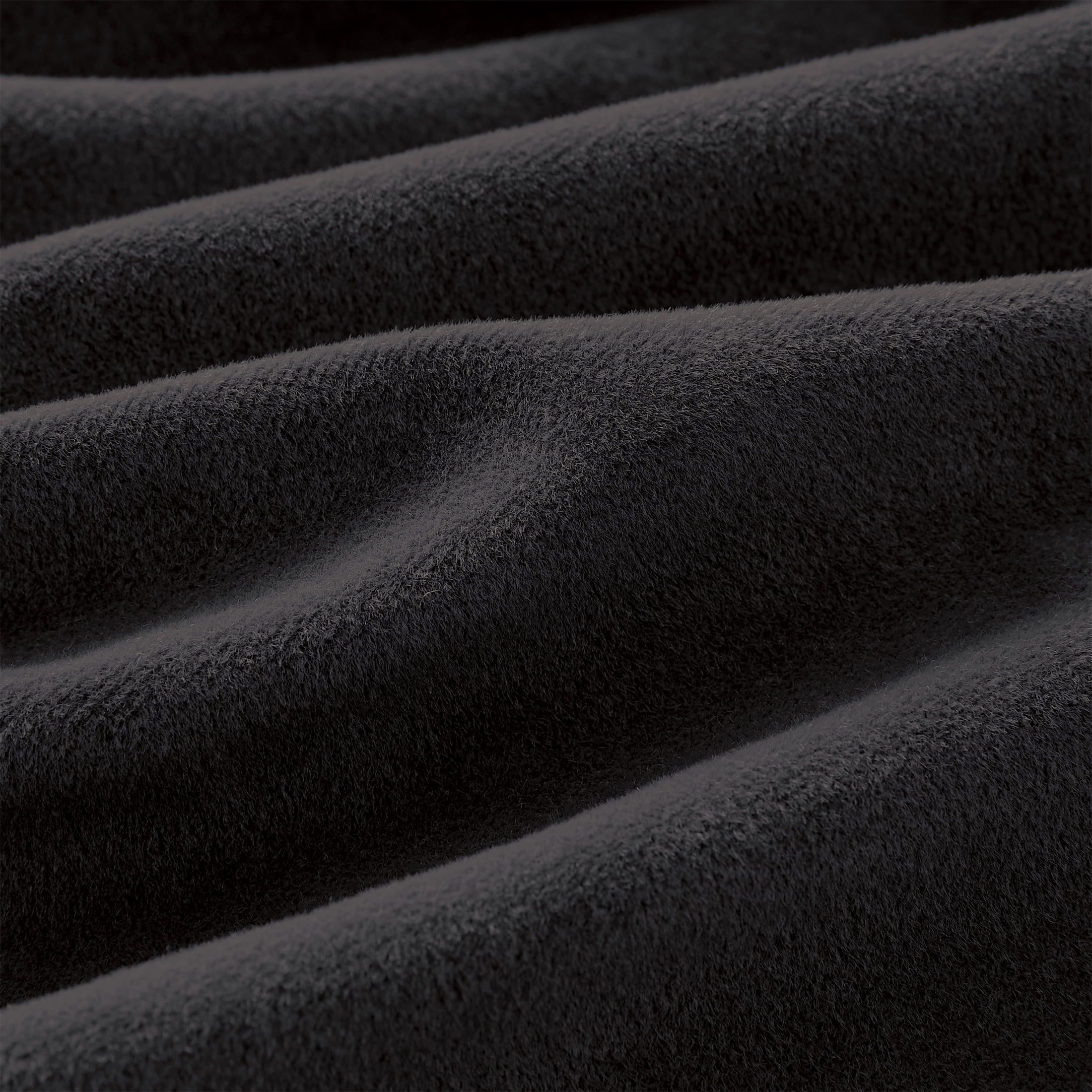 Better Homes & Gardens Velvet Grommet Blackout Single Curtain Panel, Black, 52" x 84"