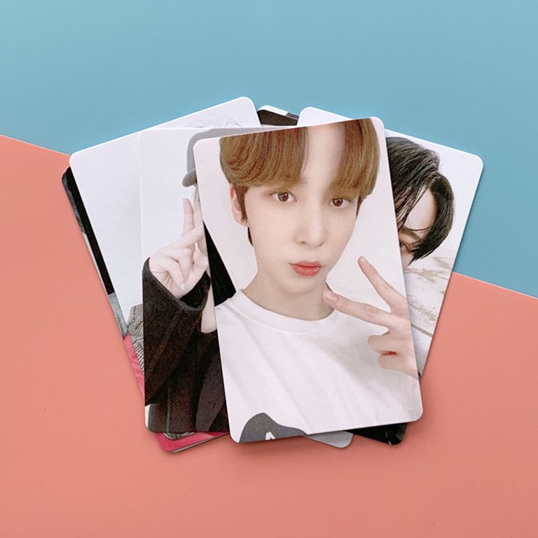 Kpop Ateez - Album Treasure Epilogue: Action To Answer Official Photocard  2020 8Pcs/Set 