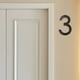 thumbnail image 4 of Números de Casa Metálicos Modernos de 5 Pulgadas | Placa de Dirección de Abs Resistente a La Intemperie con Acabado Mate | Fácil Instalación para Señalización Exterior de Casas y Apartamentos, 4 of 5