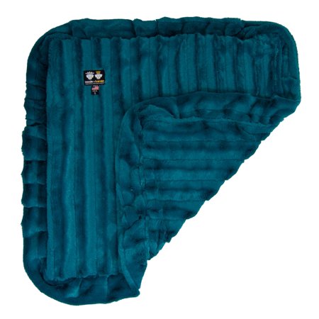 Bessie and Barnie Wonderland Luxury Ultra Plush Faux Fur Pet/ Dog Reversible Blanket (Multiple Sizes)