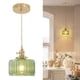 thumbnail image 1 of Lámpara colgante Shenmoyl con pantalla de cristal rayado verde, latón, 1 of 9