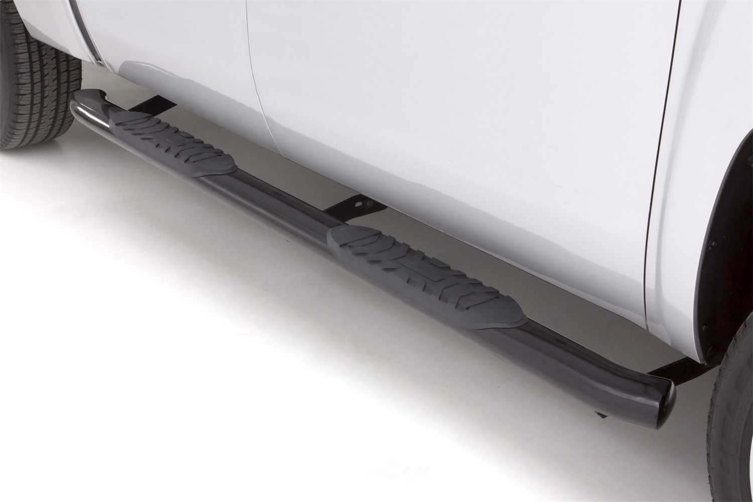 Lund 23886008 5 Inch Oval Curved Nerf Bar, Incl. Brackets Black
